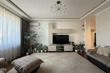 3-к квартира, 116,9 м², 3/7 эт.
