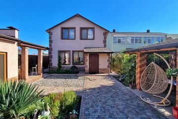 Дом, 137,4 м², 2 эт.