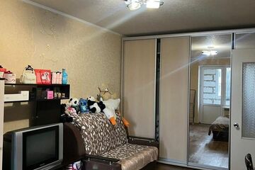 1-к квартира, 30 м², 4/5 эт.